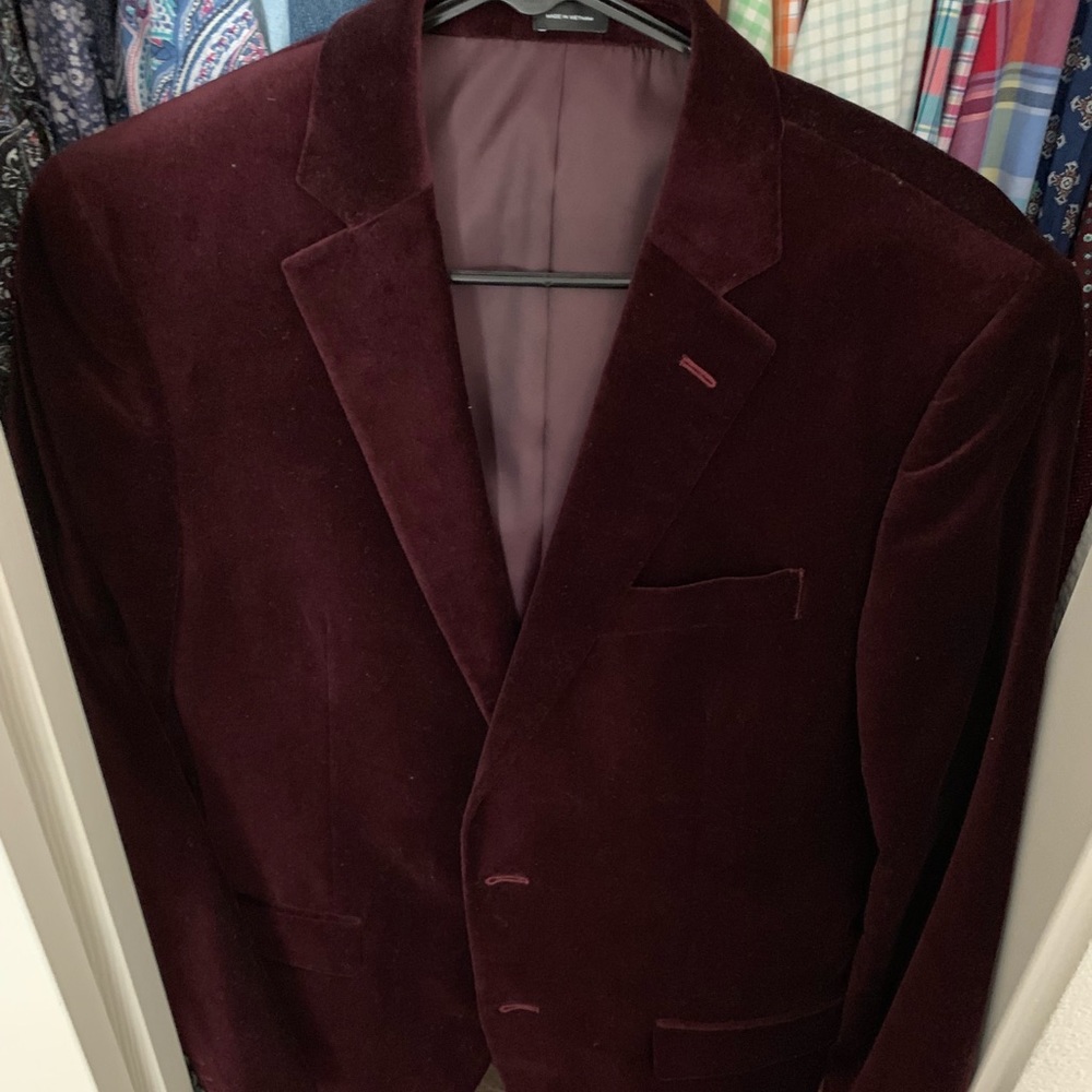 Men’s velvet sport coat/diner coat